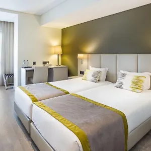 Empire Hotel